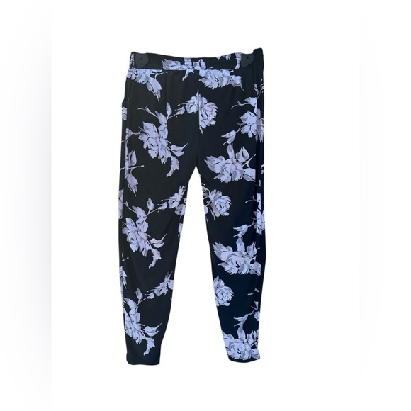 INC Petite Black Bloomcore Floral Romantic Jogger Pants Pockets Drawstring Waist - Picture 8 of 8